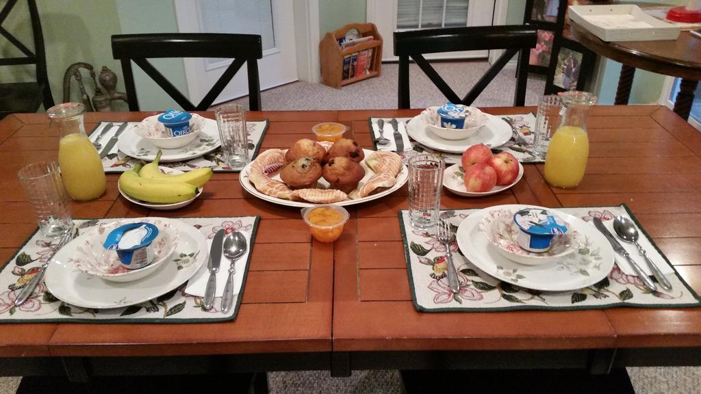 Hummingbird Guesthouse Port Alberni Ngoại thất bức ảnh